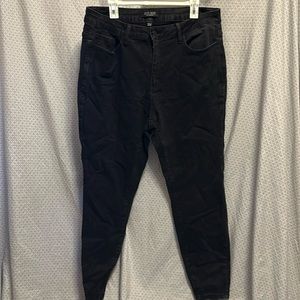 Black Judy Blue Skinnies